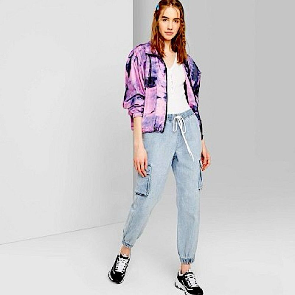 NWT Wild Fable Light Wash High-Rise Jogger Jeans Size Small